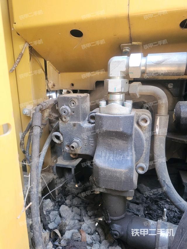 液壓泵室（大件艙室）