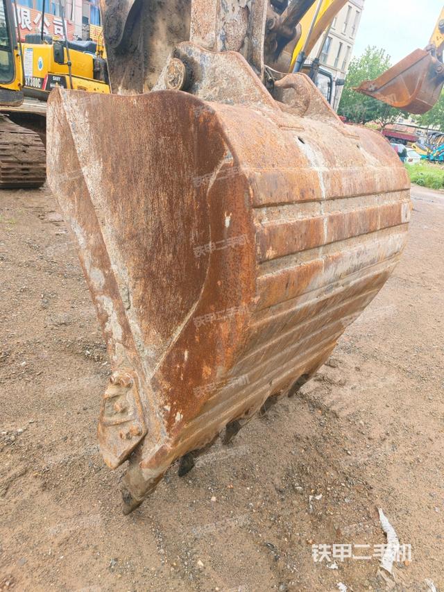 鏟斗45度（工作和回轉(zhuǎn)裝置）