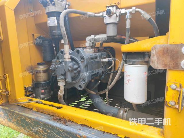 液壓泵室（大件艙室）