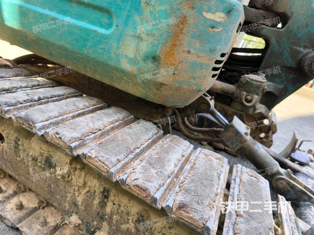 左側履帶整體?（行走機構）