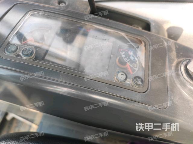 顯示屏?(駕駛室部分) 顯示屏?(駕駛室部分)