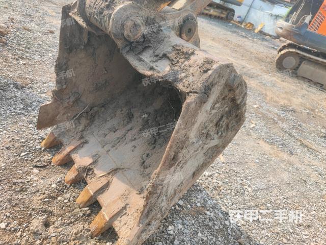 鏟斗45度（工作和回轉(zhuǎn)裝置）