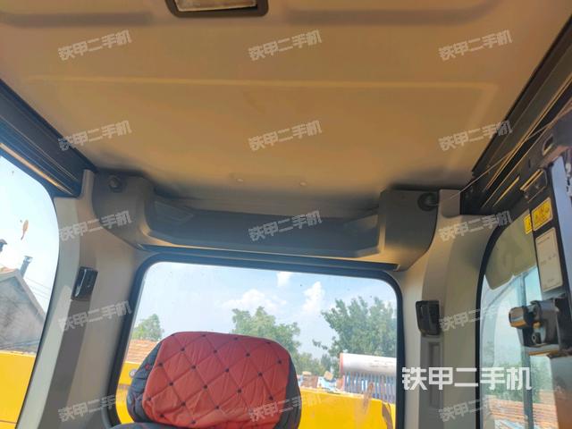 頂棚整體(駕駛室部分) 頂棚整體(駕駛室部分)