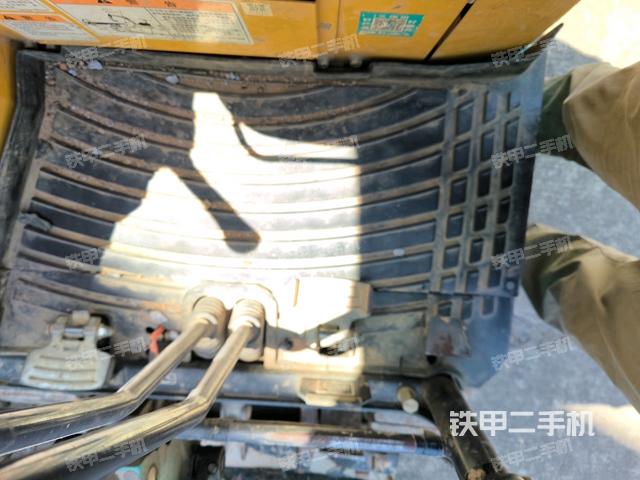 ?駕駛室正側（駕駛室部分）