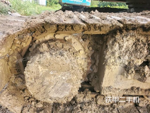 左側(cè)行走馬達蓋板（行走機構(gòu)）