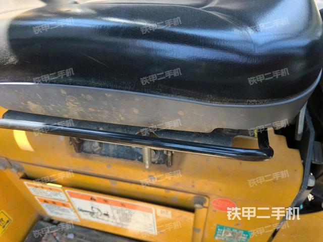 頂棚整體（駕駛室部分）