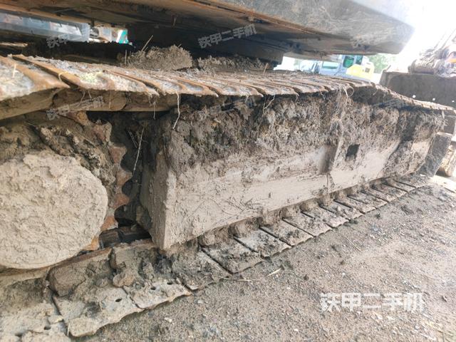 左側(cè)履帶整體?（行走機(jī)構(gòu)）