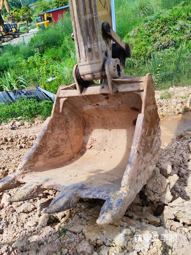 鏟斗45度（工作和回轉(zhuǎn)裝置）