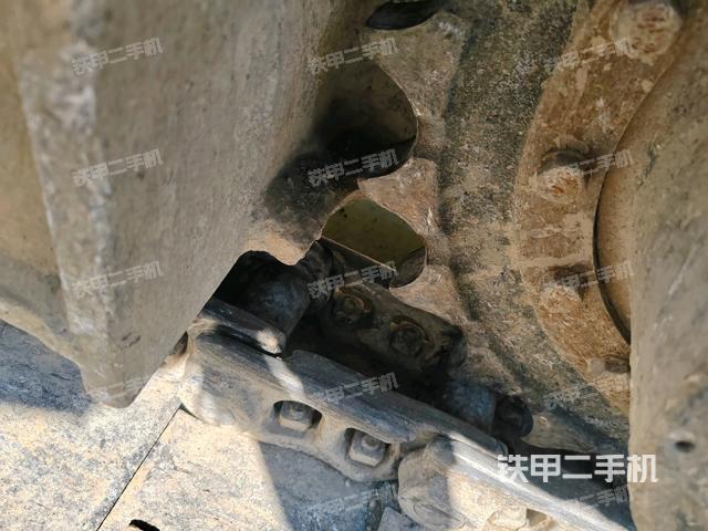 右侧行走马达盖板（行走机构）