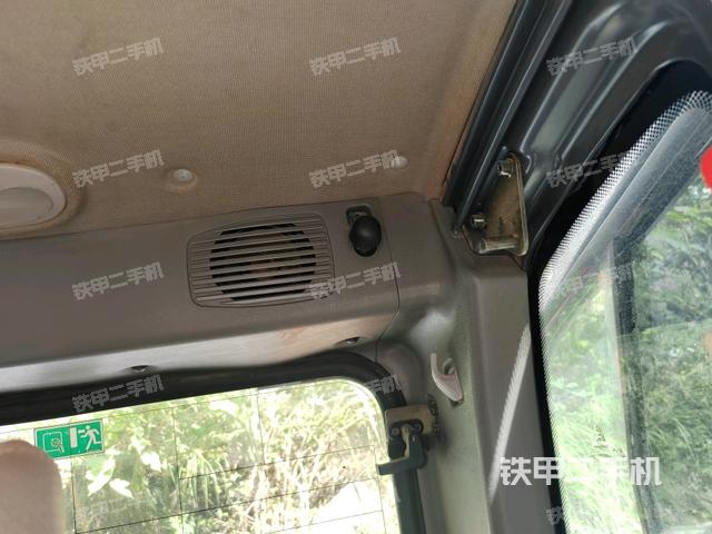 驾驶室正侧（驾驶室部分）