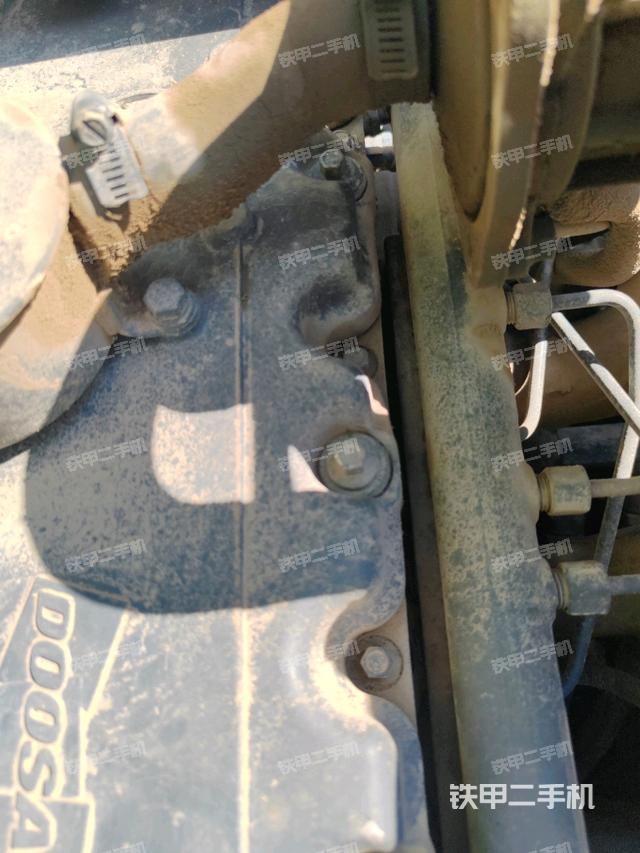 座椅后部（驾驶室部分）