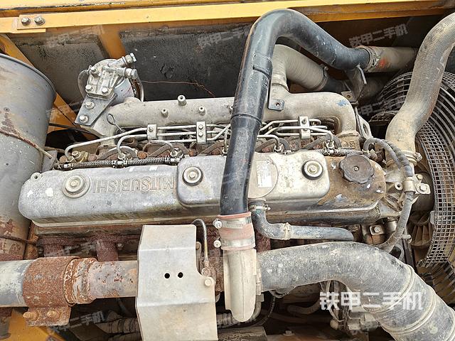 發(fā)動(dòng)機(jī)整體俯視（整機(jī)外觀）