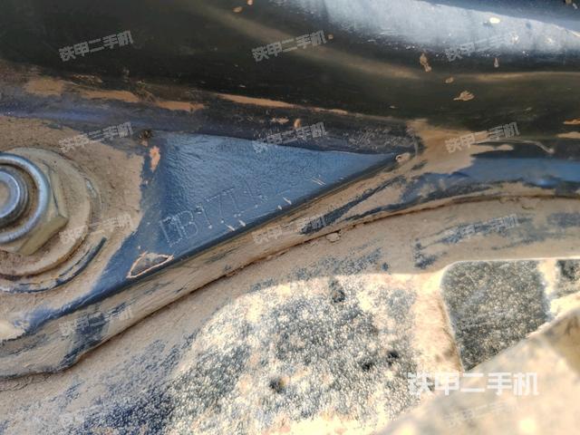 驾驶室左后45度（驾驶室部分）