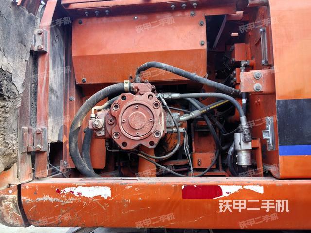 液壓泵室(大件艙室) 液壓泵室(大件艙室)