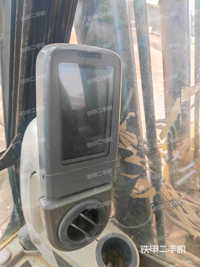 顯示屏?(駕駛室部分) 顯示屏?(駕駛室部分)