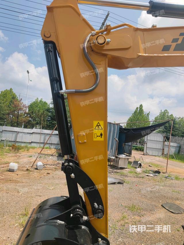 小臂整體左后（工作和回轉(zhuǎn)裝置）