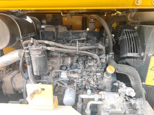 發(fā)動機室（上車部件）