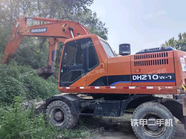 斗山DH210W-7挖掘機(jī)