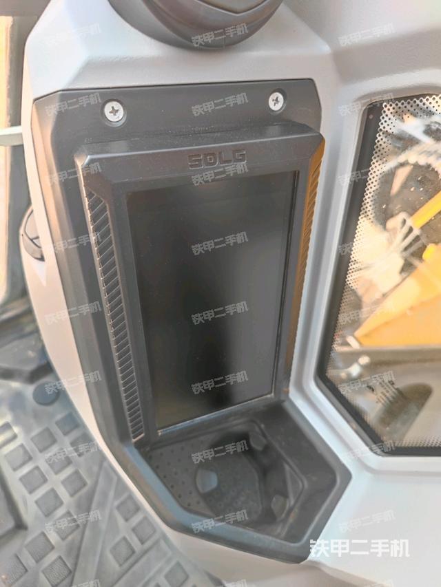 顯示屏?（駕駛室部分）