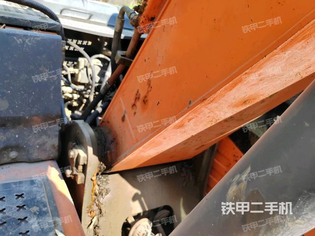 大臂根部 斜视（工作和回转装置）