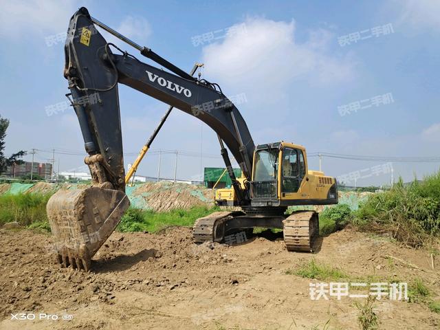 沃尔沃EC290BLC挖掘机