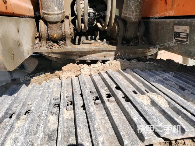 小臂整体右前（工作和回转装置）