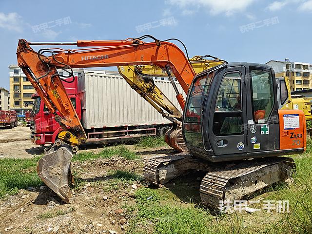 日立ZX70挖掘机
