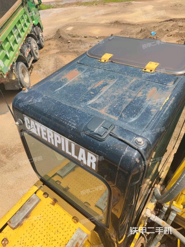 駕駛室頂部俯視(上車部件) 駕駛室頂部俯視(上車部件)