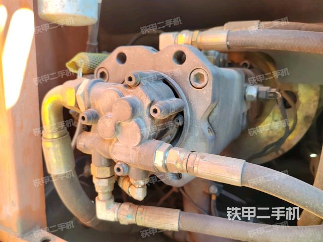 液压泵室（大件舱室）