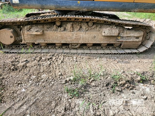 左側(cè)履帶整體?（行走機(jī)構(gòu)）