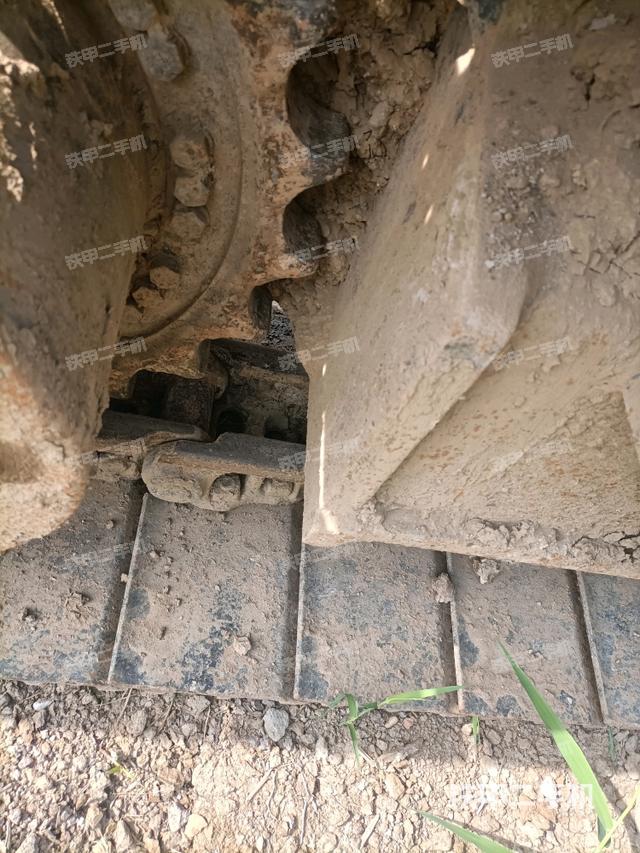 左驅(qū)動(dòng)輪（行走機(jī)構(gòu)）