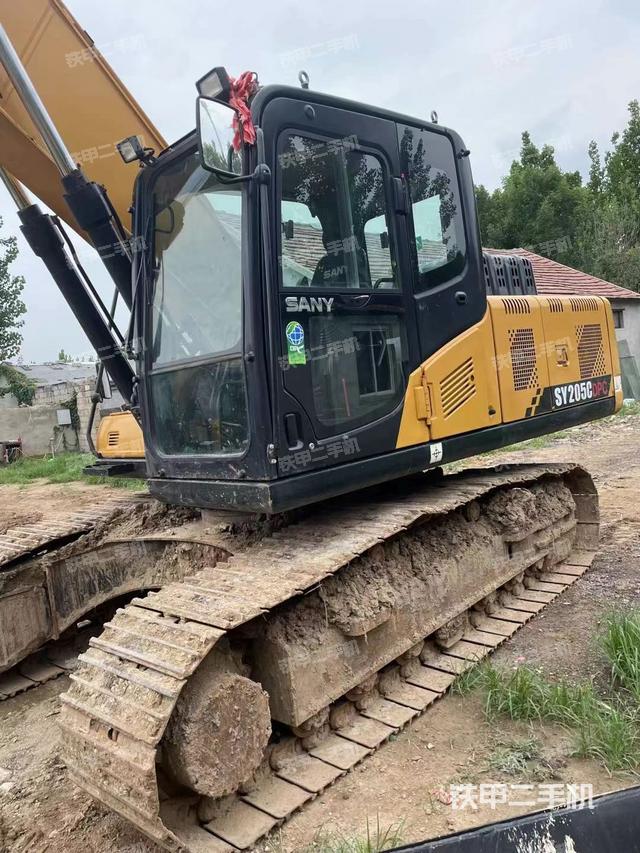 三一重工SY205C挖掘机