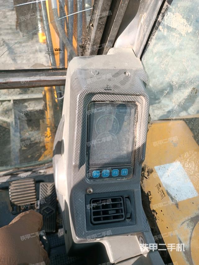 顯示屏?（駕駛室部分）