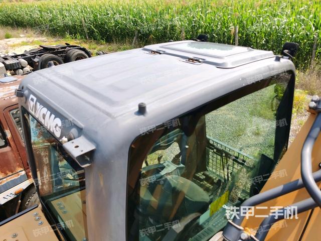 小臂整體右前（工作和回轉(zhuǎn)裝置）