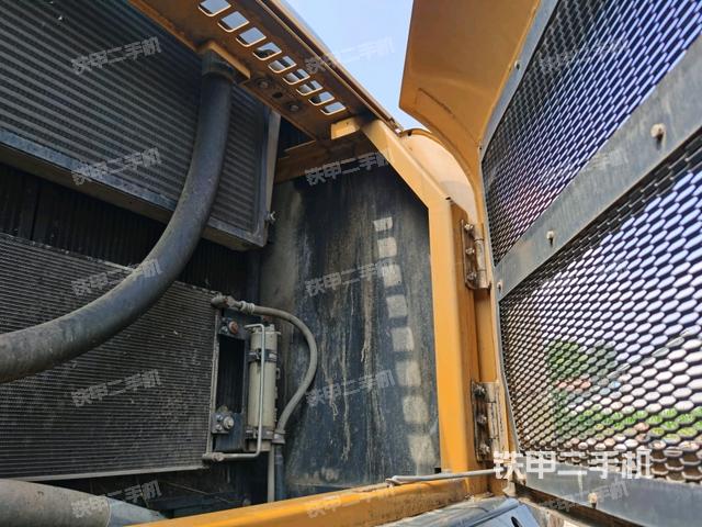 散熱器正面（大件艙室）