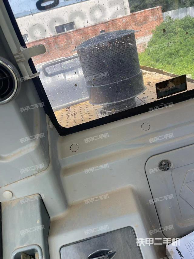 后窗玻璃角標(biāo)（駕駛室部分）