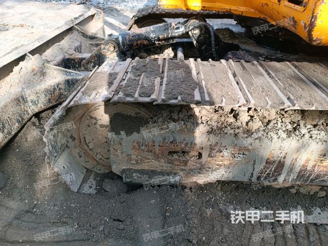 右導(dǎo)向輪（行走機(jī)構(gòu)）