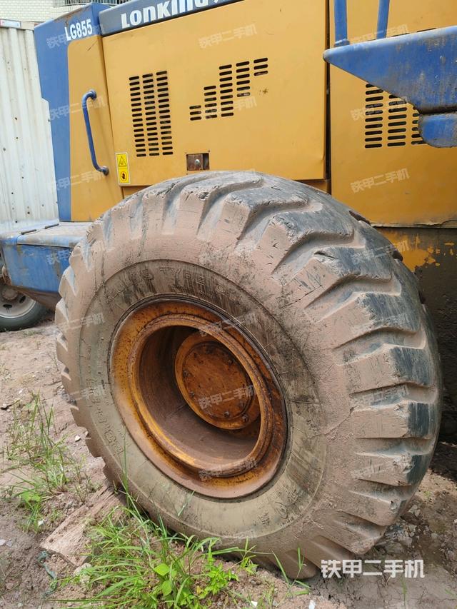 右后轮（行走机构）