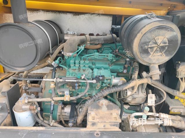 發(fā)動機室(上車部件) 發(fā)動機室(上車部件)