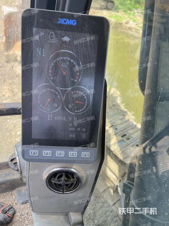 顯示屏?（駕駛室部分）