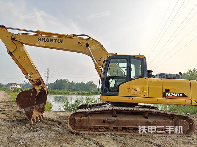 山推挖掘机SE245LC-9A挖掘机