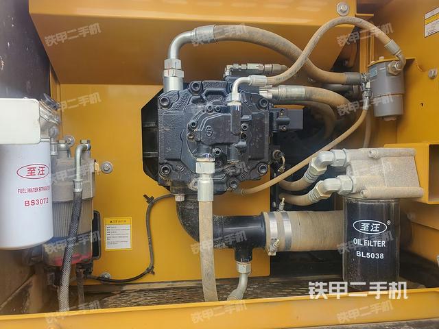 液壓泵室（大件艙室）