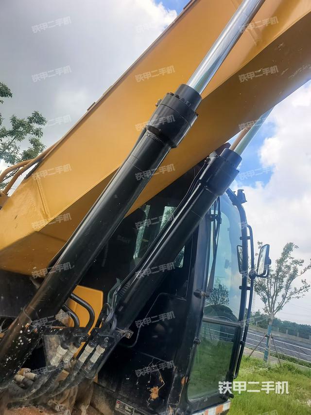 大臂油缸整體?豎拍（工作和回轉裝置）