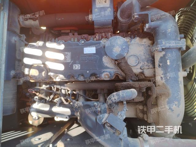 氣門室蓋螺絲特寫（上車部件）