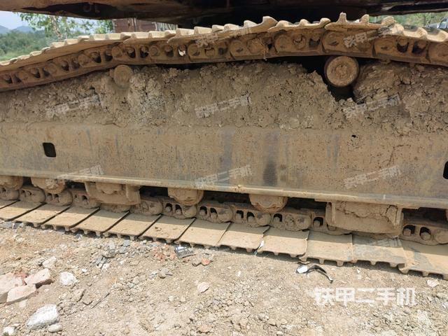 右導(dǎo)向輪（行走機(jī)構(gòu)）