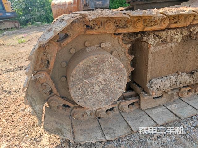 左驅(qū)動(dòng)輪(行走機(jī)構(gòu)) 左驅(qū)動(dòng)輪(行走機(jī)構(gòu))