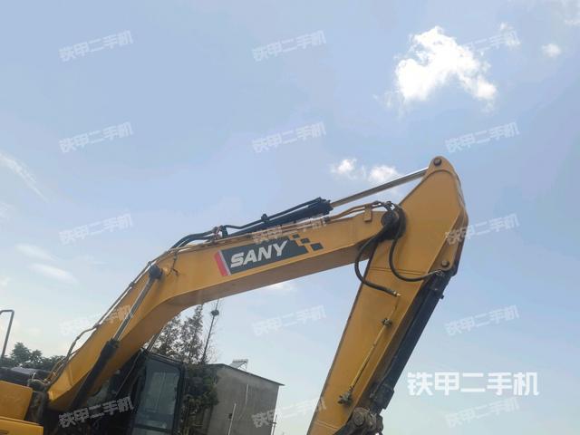 大臂整體?右側(cè)（工作和回轉(zhuǎn)裝置）