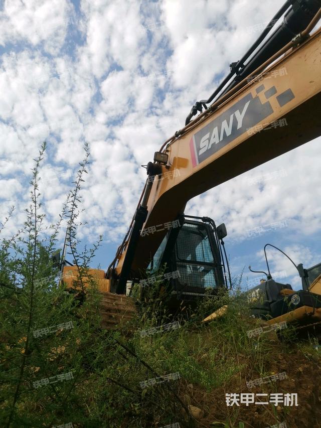 大臂整體?右側(cè)（工作和回轉(zhuǎn)裝置）