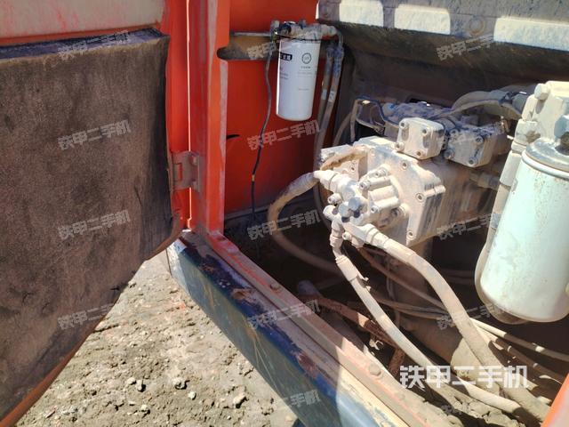 液壓泵室（大件艙室）