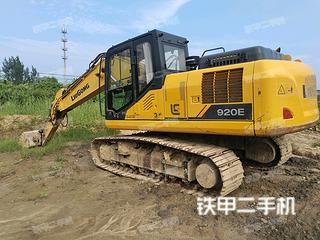 柳工CLG920E挖掘机实拍图片